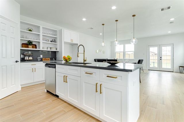 4126 Dorchester Street, Houston, TX 77016