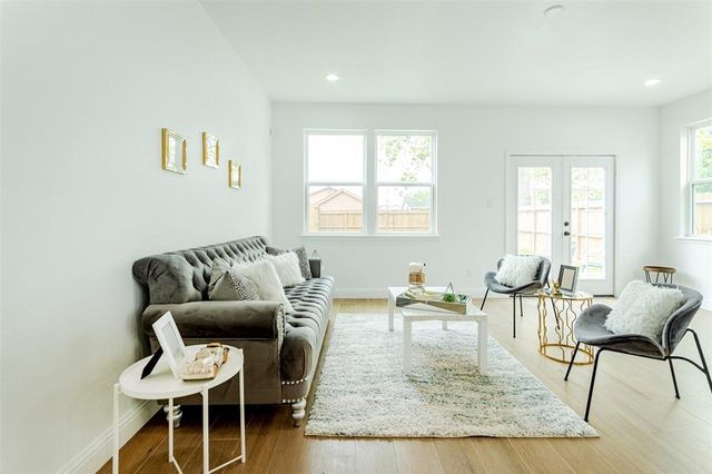 4126 Dorchester Street, Houston, TX 77016