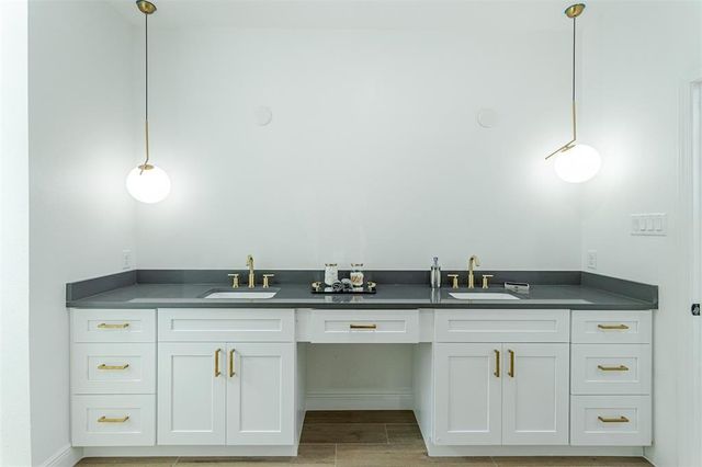 4126 Dorchester Street, Houston, TX 77016