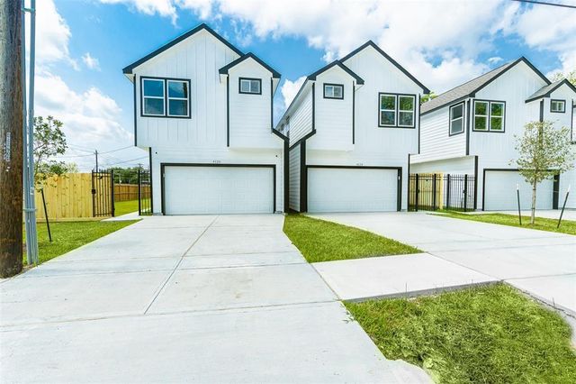 4126 Dorchester Street, Houston, TX 77016