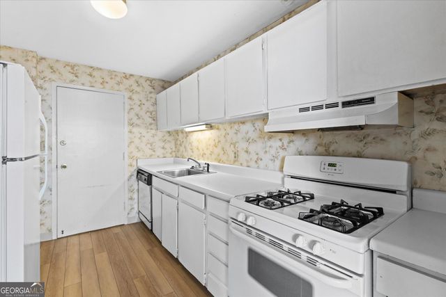 215 Piedmont Avenue NE 702, Atlanta, GA 30308