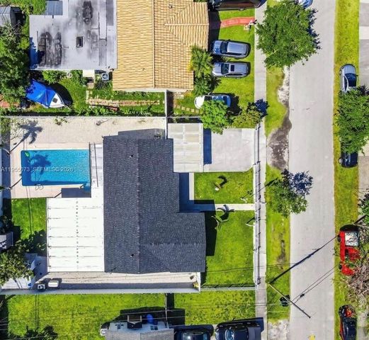 9830 Bahama Dr, Cutler Bay, FL 33189