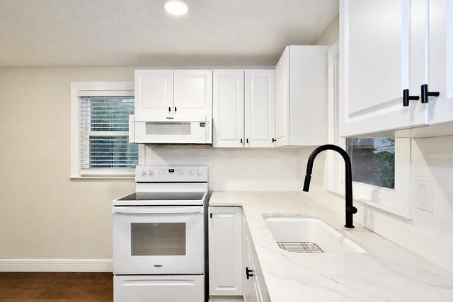 819 N WESTMORELAND DRIVE, Orlando, FL 32804
