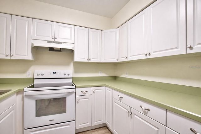 819 N WESTMORELAND DRIVE, Orlando, FL 32804