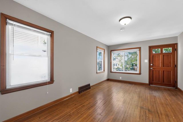 6431 W Girard AVENUE, Milwaukee, WI 53210