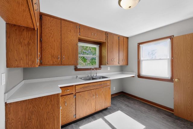 6431 W Girard AVENUE, Milwaukee, WI 53210