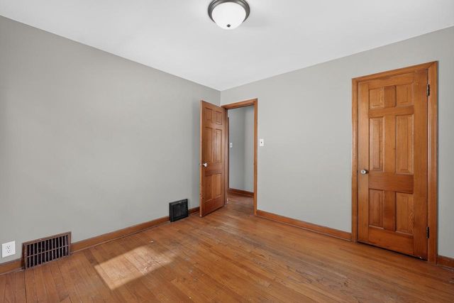 6431 W Girard AVENUE, Milwaukee, WI 53210