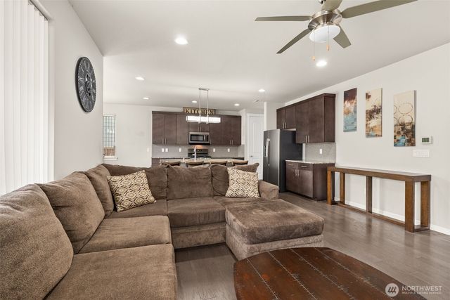 5011 Kenrick Street SE, Lacey, WA 98503