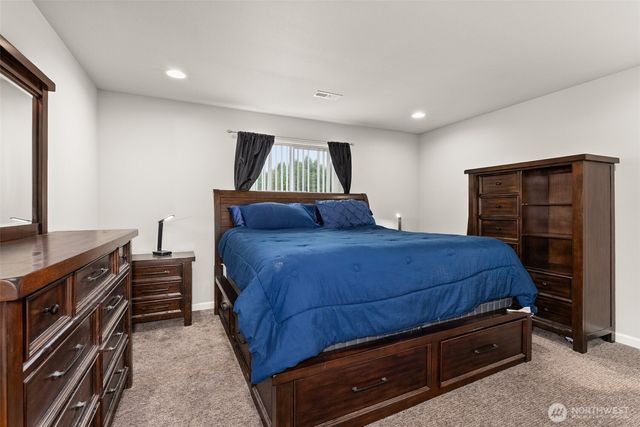 5011 Kenrick Street SE, Lacey, WA 98503