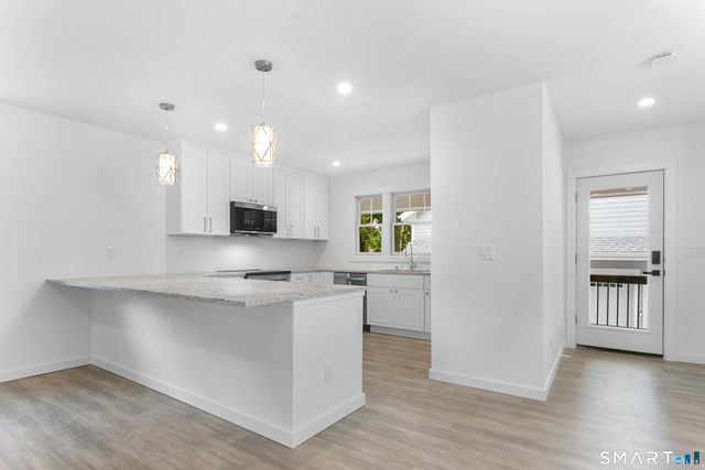 97 Fayerweather Terrace, Bridgeport, CT 06605