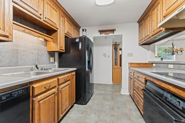 1831 Denver Dr, Baton Rouge, LA 70810
