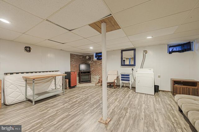 48 W BOLTON AVE, Absecon, NJ 08201