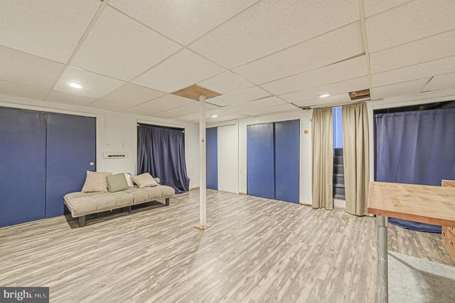 48 W BOLTON AVE, Absecon, NJ 08201