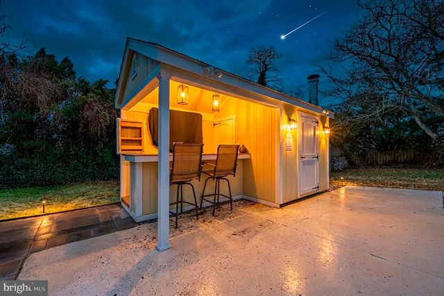 48 W BOLTON AVE, Absecon, NJ 08201