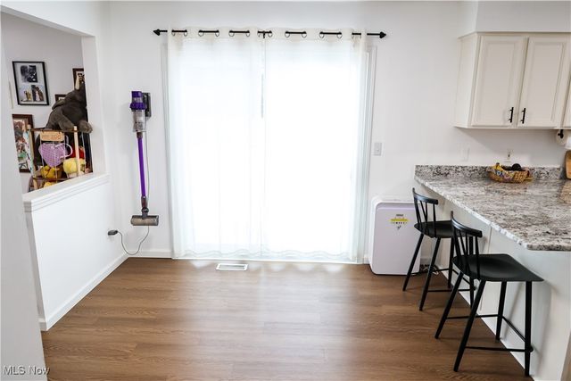 933 Van Buren Way, Medina, OH 44256