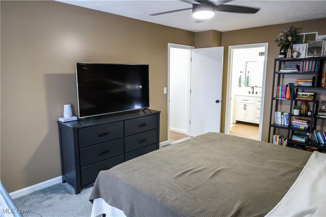 933 Van Buren Way, Medina, OH 44256