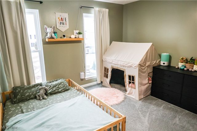 933 Van Buren Way, Medina, OH 44256