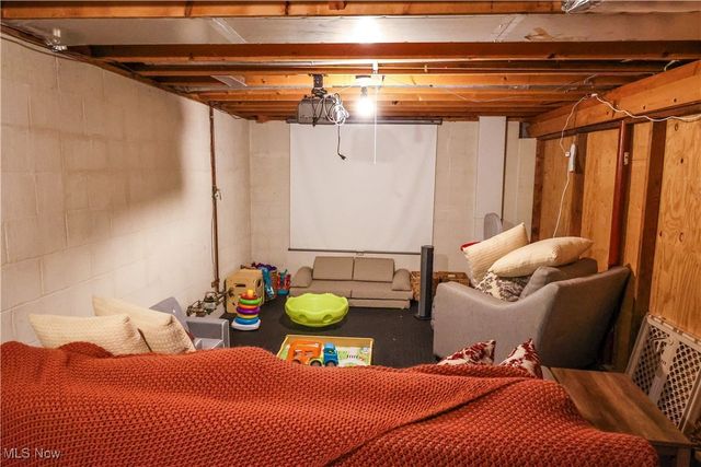 933 Van Buren Way, Medina, OH 44256