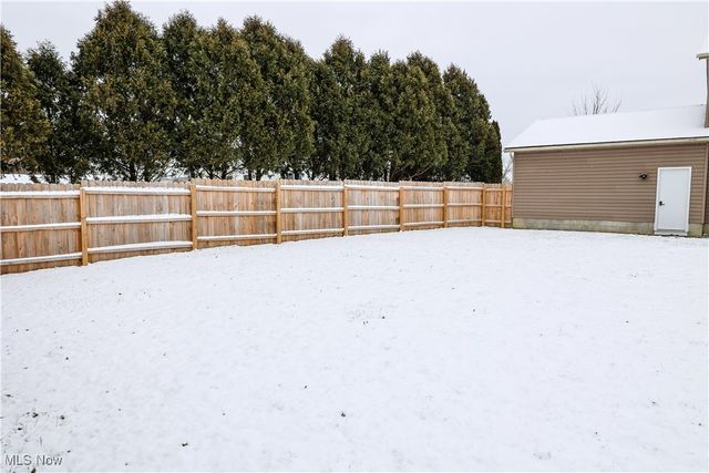 933 Van Buren Way, Medina, OH 44256