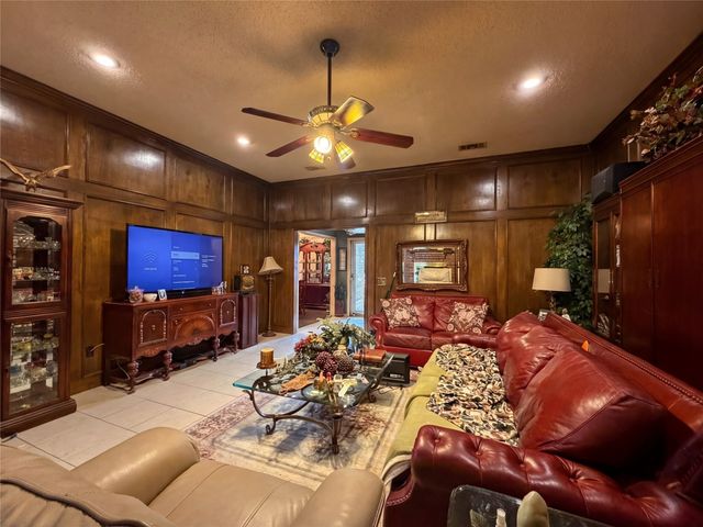 308 Rolling Oak Drive, Murphy, TX 75094