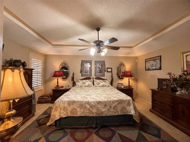 308 Rolling Oak Drive, Murphy, TX 75094