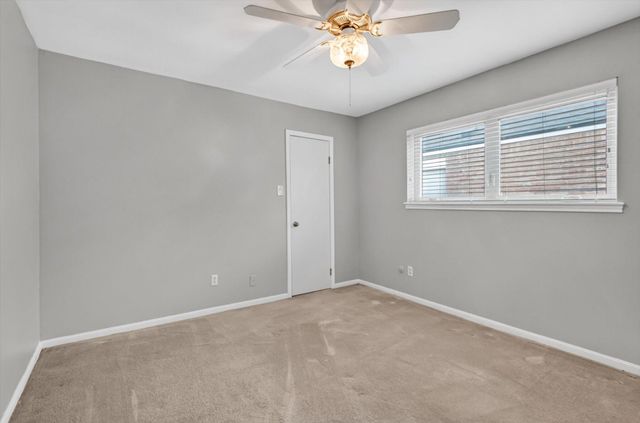 1039 Honey Hill Drive, Houston, TX 77077