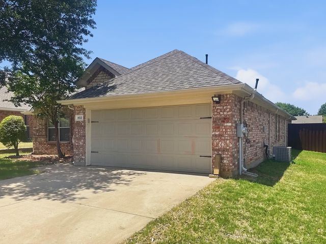 402 Calvary Drive, Euless, TX 76040