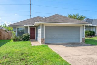 1114 Cottage Grove Circle, Bryan, TX 77801