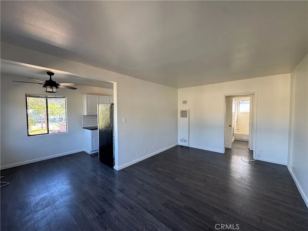 1422 Talmadge 8, Los Angeles, CA 90027