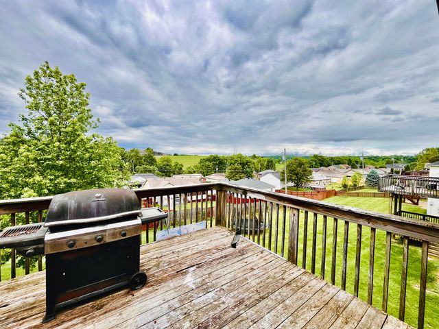 117 White Cliffs Lane, Frankfort, KY 40601