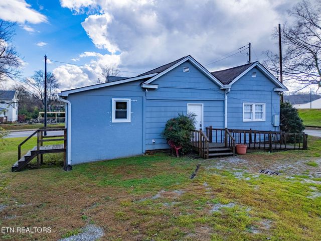 400 N Main St, Clinton, TN 37716