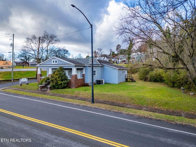 400 N Main St, Clinton, TN 37716