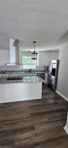 1110 77th ST, Newport News, VA 23605