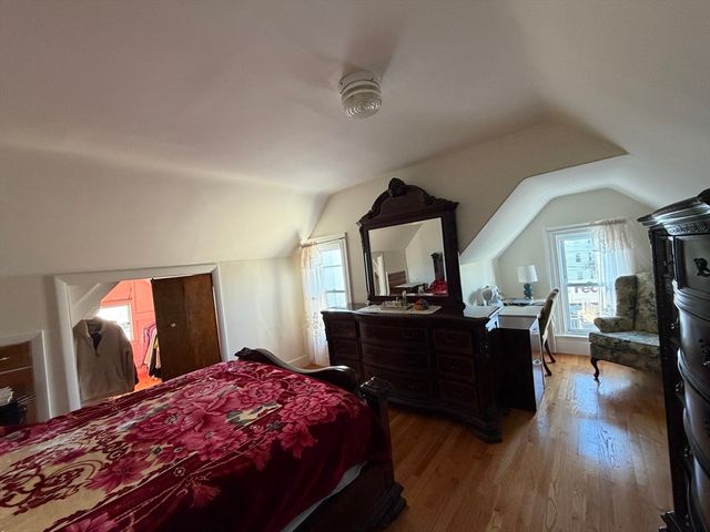 20 Oak Square Ave 2, Boston, MA 02135