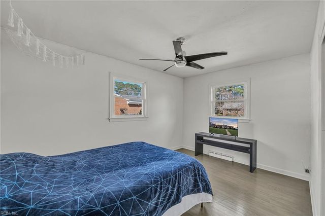 524 Summit Ridge DR, Chesapeake, VA 23322