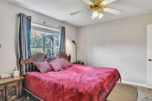 127 Pecan Dr, Bullard, TX 75757