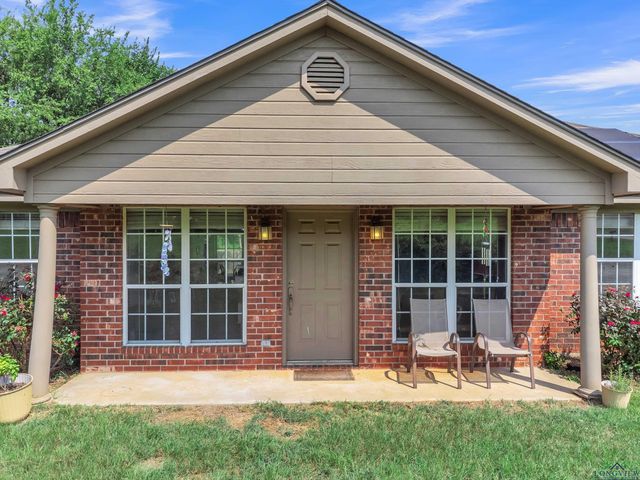 127 Pecan Dr, Bullard, TX 75757