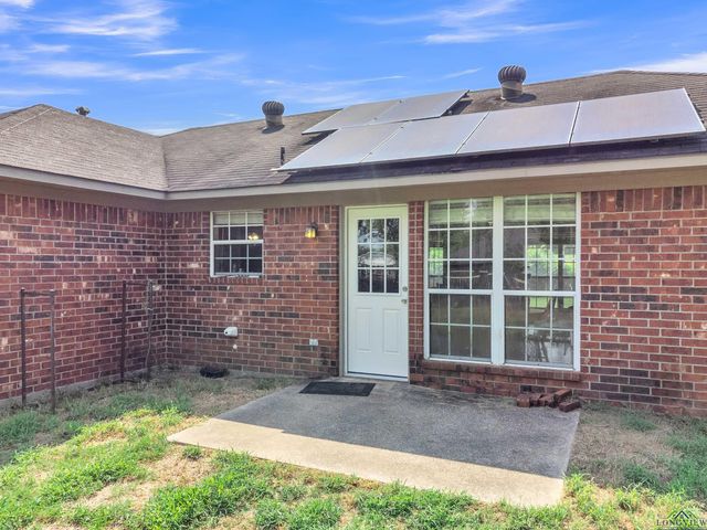 127 Pecan Dr, Bullard, TX 75757