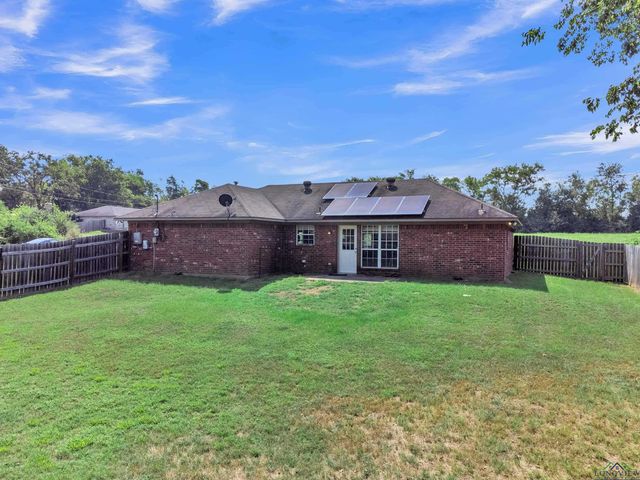 127 Pecan Dr, Bullard, TX 75757