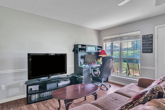 127 Pecan Dr, Bullard, TX 75757