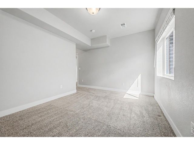 2069 Day Spring Dr, Windsor, CO 80550