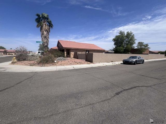 10837 S Madero St, Yuma, AZ 85367