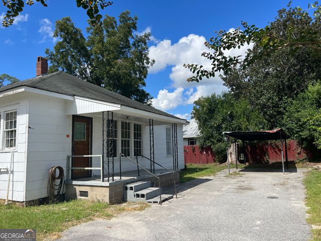 135 S Main Street, Pembroke, GA 31321