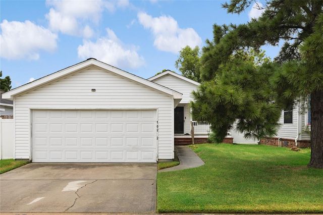 10222 Berrypatch, Tomball, TX 77375