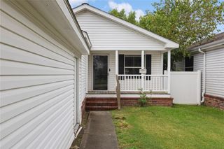 10222 Berrypatch, Tomball, TX 77375