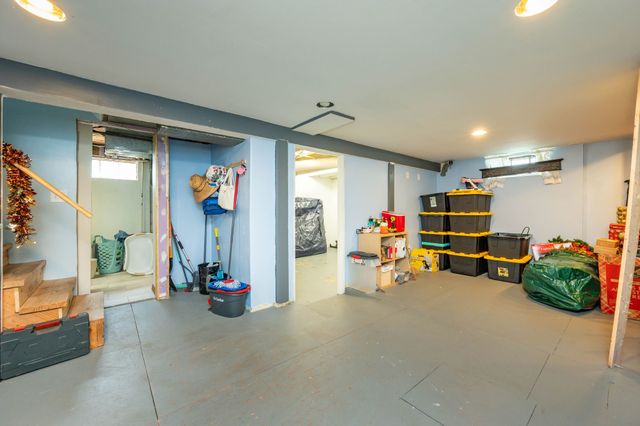 3101 Indianapolis Avenue, Des Moines, IA 50317