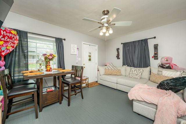 3101 Indianapolis Avenue, Des Moines, IA 50317