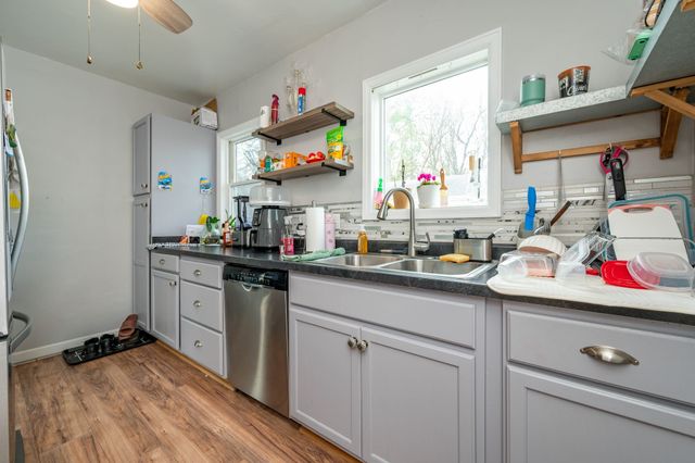 3101 Indianapolis Avenue, Des Moines, IA 50317