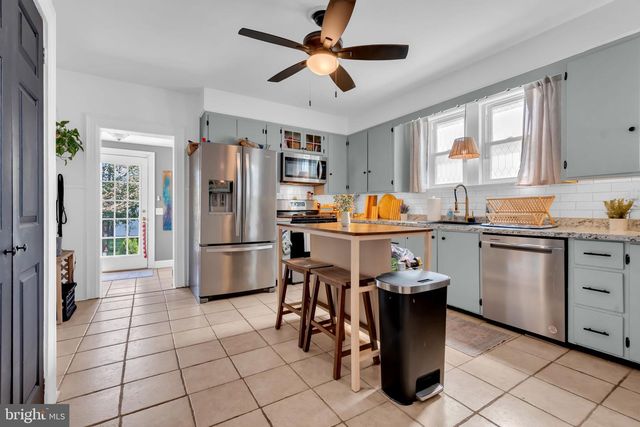 440 ST LOUIS AVE, Egg Harbor City, NJ 08215