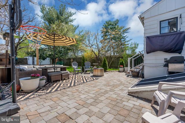 440 ST LOUIS AVE, Egg Harbor City, NJ 08215